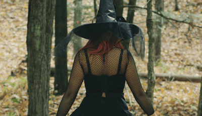 Jak nosić gotycką bluzę na co dzień?