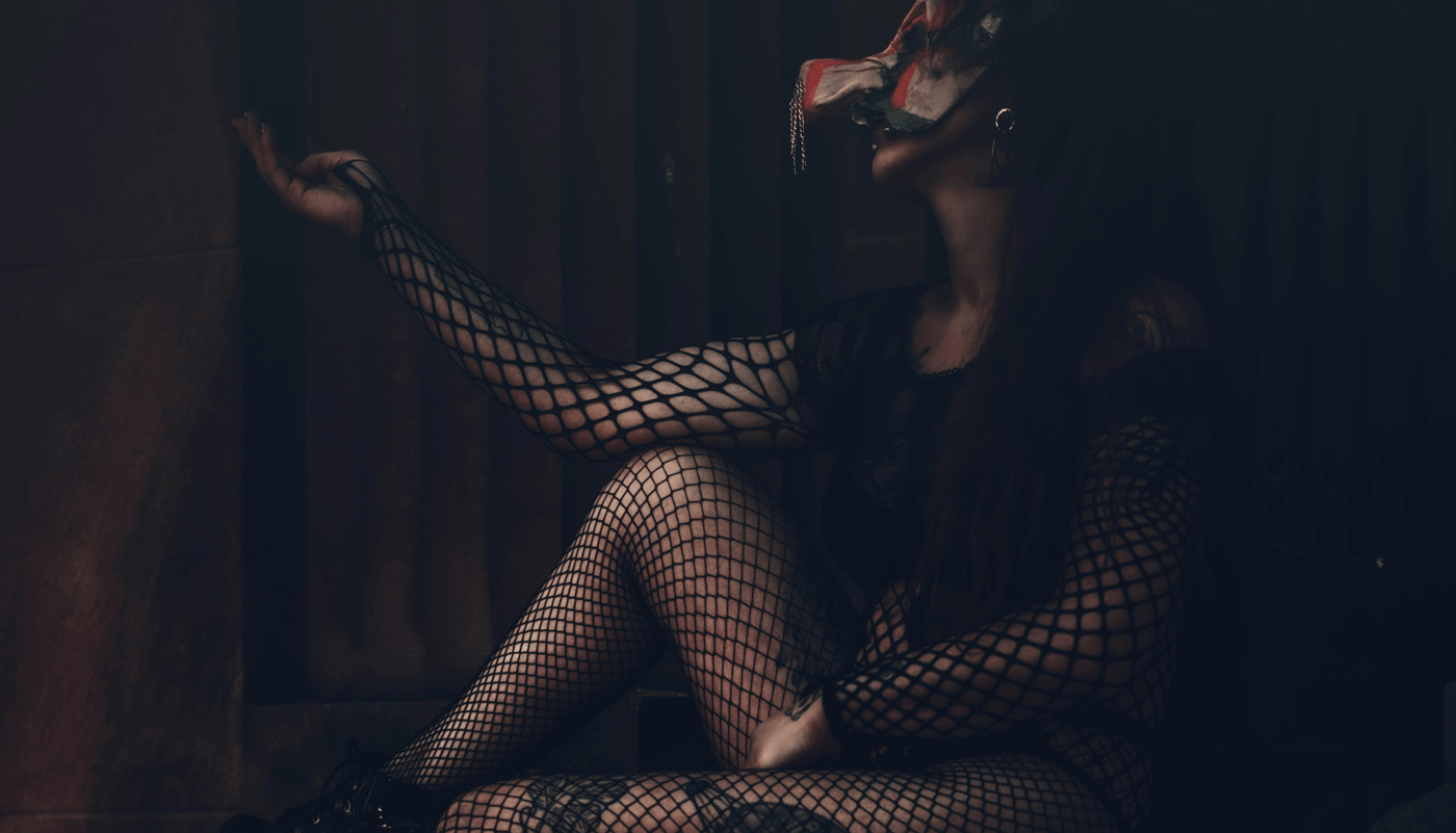 Jak stylizować gorsety gotyckie na różne okazje? - Castle Gothic